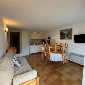 https://hountanet-appart-5-personnes-vue-montagne-avec-jardin.midi-pyreneeshotels.com